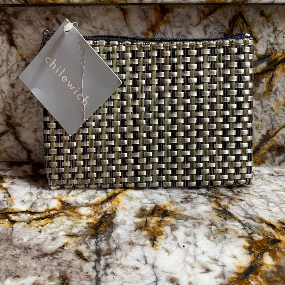 Woven gray Chilewich NYC coin zip lightweight bag